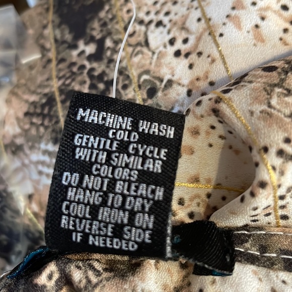 Rue+ top - Picture 10 of 10